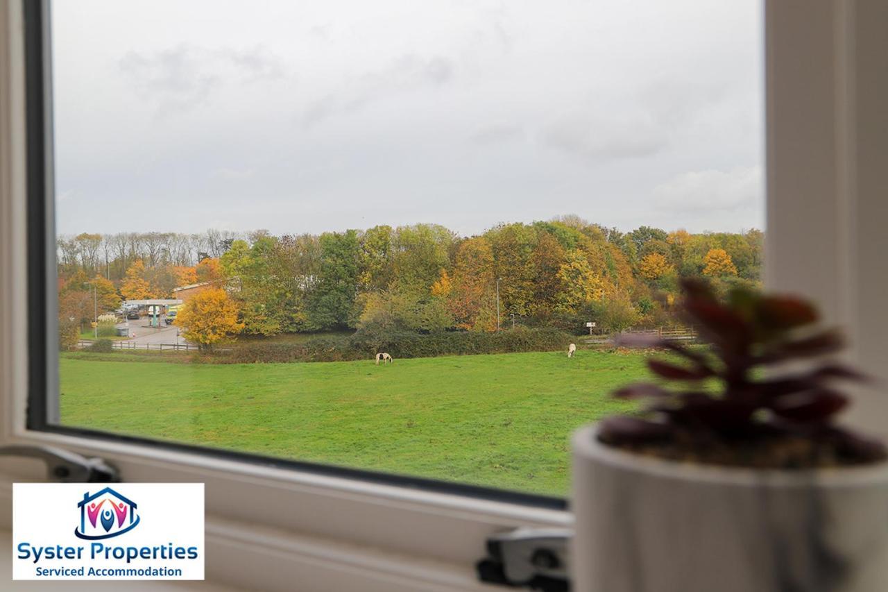 Syster Properties Serviced Accommodation Leicester 5 Bedroom House Glen View Eksteriør bilde